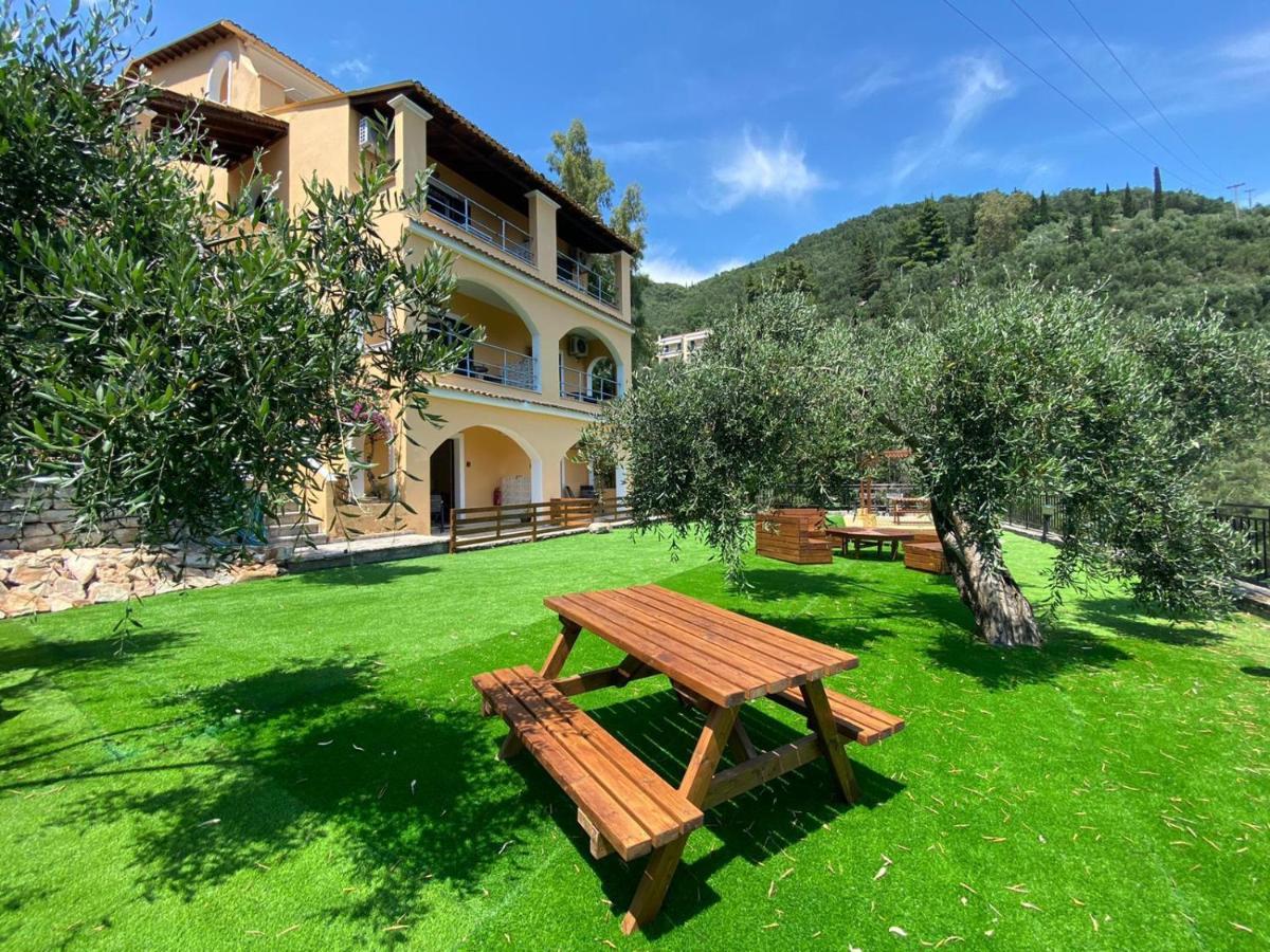 Silent Bay Apartments Katávolos 외부 사진