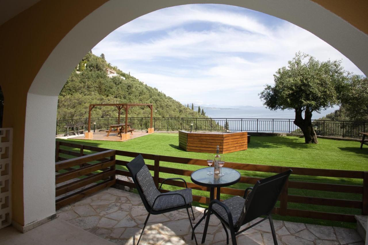 Silent Bay Apartments Katávolos 외부 사진